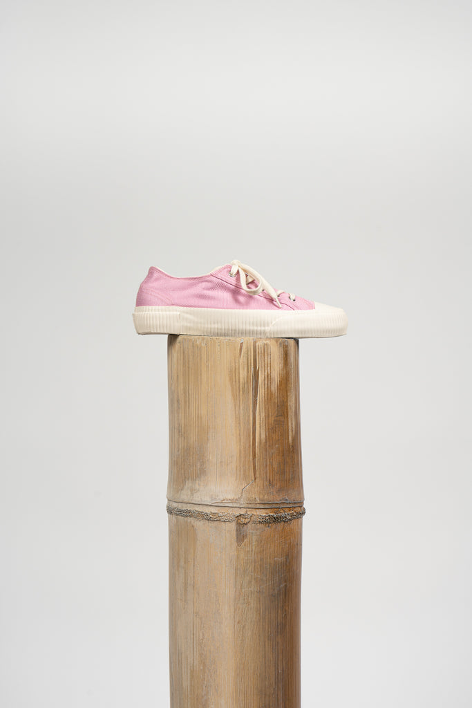 LadyBug Low  – Baby Pink – Low cut sneaker - Women